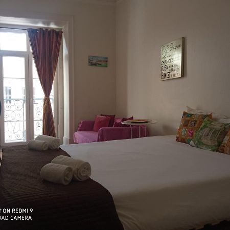 Chiado Happy Rooms Lisboa Extérieur photo